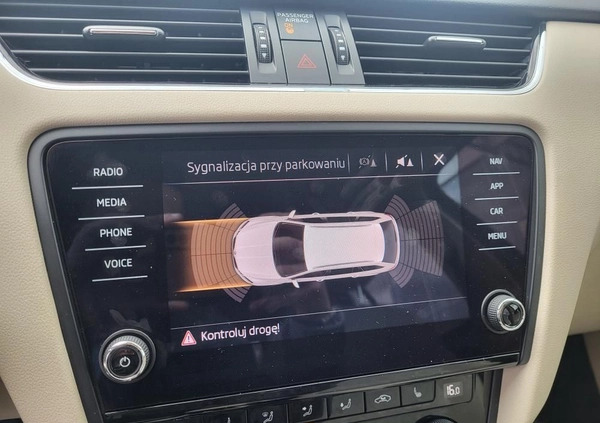 Skoda Octavia cena 69600 przebieg: 128000, rok produkcji 2019 z Rabka-Zdrój małe 631